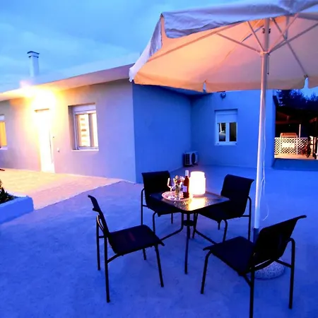 Дом отдыха Casa Katina , In Lagana, Agrilia Area Лаганас