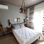 Vakantiehuis Casa Katina , In Lagana, Agrilia Area