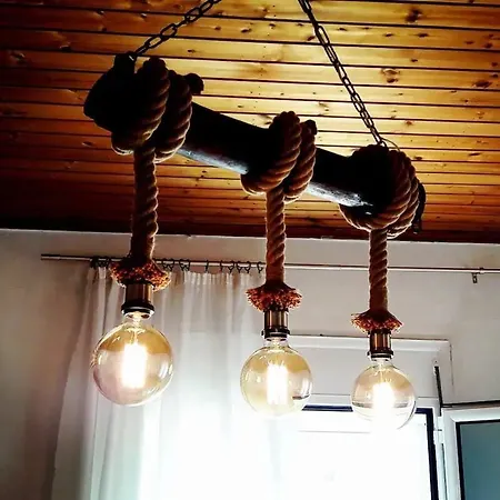 Casa Katina , In Lagana, Agrilia Area بيت للعطل لاغاناس